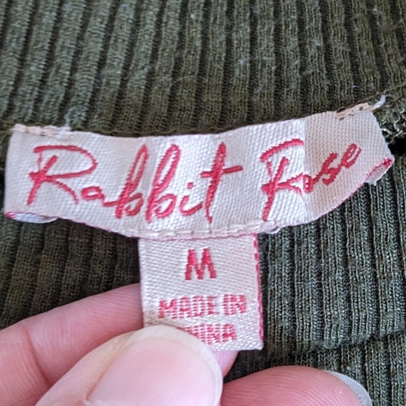 Rabbit Rose Ribbed Long Sleeve Crop Top Size M Army Green - Picture 4 of 9